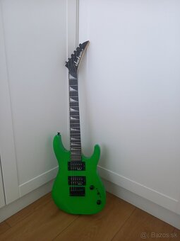Elektrická gitara Jackson Minion Dinky (detská) - 4