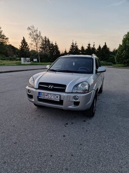 HYUNDAI TUCSON 2.0 103kw 4x4 - 4