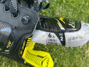 HOKEJOVÉ KORČULE BAUER SUPREME M4 VEĽKOSŤ 6,5 FIT2 - 4