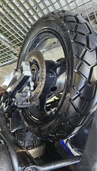 Suzuki V-strom 650 DL - 4