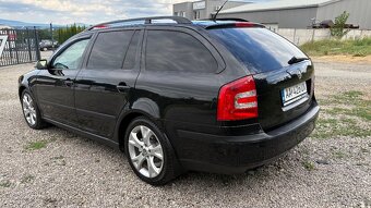 Škoda Octavia Combi 2.0 TDI Elegance DSG - 4
