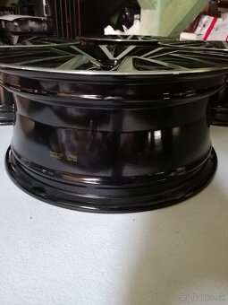 Originál Volkswagen hliníkové disky R16 - 4