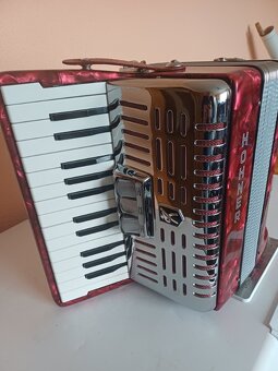 Predám akordeón Hohner - 4