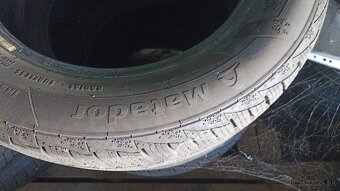 185/60 R15 zimne matador - 4