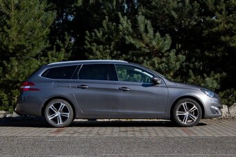 Peugeot 308 1.2 PureTech S&S 130 Allure - 4
