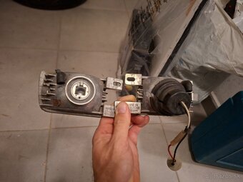 Predám hmlovky VW Golf mk3. - 4