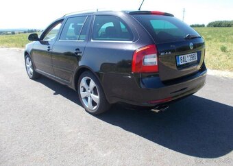Škoda Octavia 2,0TDI 103kw 4x4 nafta manuál 103 kw - 4