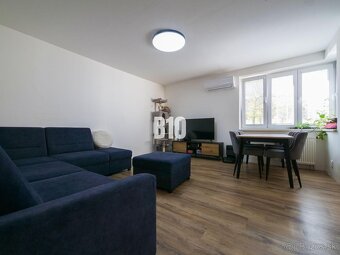 3 izbový byt /dva balkóny /garážové státie /tehlová bytovka - 4