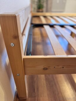 Darujem drevenu manzelsku postel 160x200, BA- Dubravka - 4