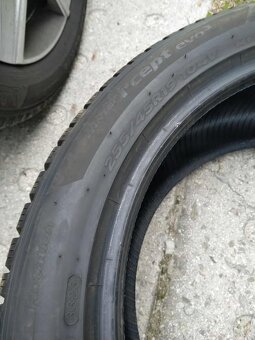 255/45 R 19 104 V XL zimné HANKOOK 99 % stav. - 4