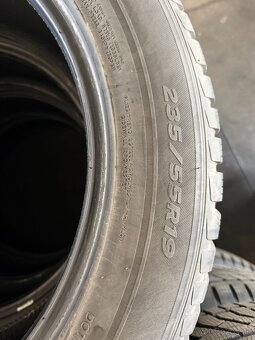 Laufen 235/55 R19 - 4
