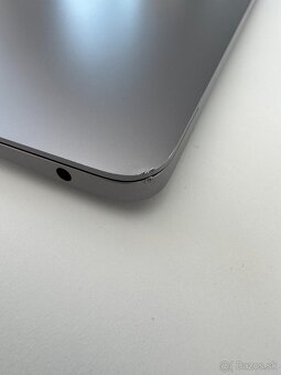 MacBook Air 13" 2020, M1 - 4