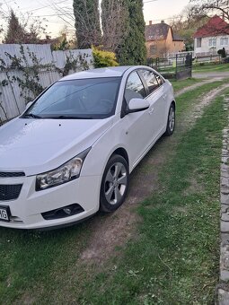 Predám chervolet cruze 1.8 104 kw - 4