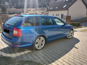 ŠKODA OCTAVIA 2 RS 125kW DSG 2011 - 4