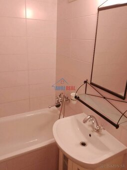 LATORICKÁ zariadený 1-IZB byt pri NC TESCO HRON,, - 4