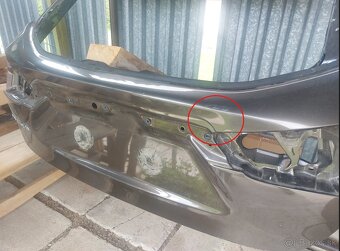 Predám zadné dvere Nissan Qashqai s poškodením - 4