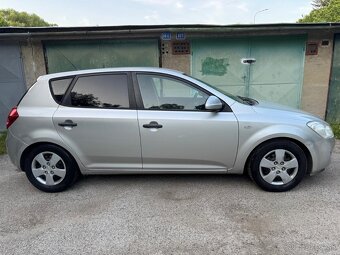 Kia Ceed 1.6 CRDI - 4
