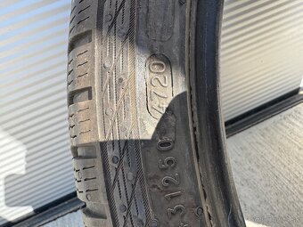 Nokian 245/35/r19 zimne - 4