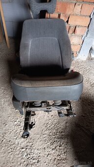 Sedačka spolujazdca Mitsubishi Pajero 2 - 4