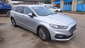 Predám Ford Mondeo 2.0 110 KW, ACC,LED Kamera, ťažné, manuál - 4