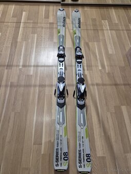 Lyže a lyžiarky - 4