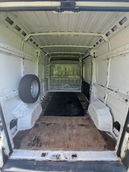 Predám Peugeot Boxer r.v.2011 2.2 tdi 88kw - 4