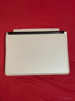 Acer Aspire ONE D150-Bw bílý - 4