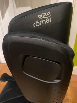 Britax Romer Kidfix 2 Z-line Space Black 2024 15-36kg - 4