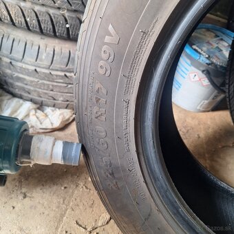 225x60r17 - 4