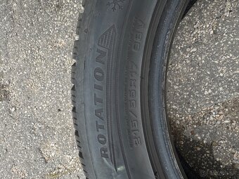 Dunlop zimné 215 55 R17 4ks - 4