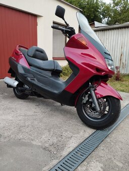 Yamaha - 4