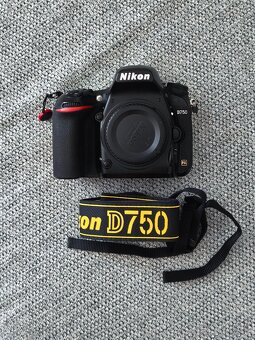 Nikon D750 - 4