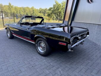 Ford Mustang Convertible z roku 1968 - 4