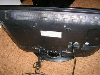 Predam LED televizor - 4