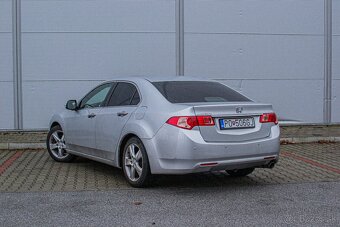 Honda Accord 2.0 i-VTEC Executive - 4
