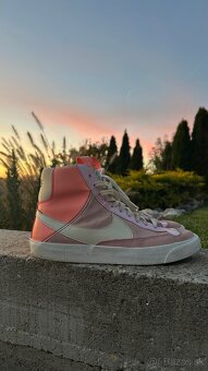 Nike Blazer Mid ’77 Se D - 4