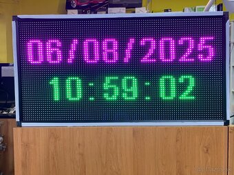 Led reklama farebna 101x53cm. 490€ - 4