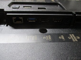 PANASONIC TX58HX810E - 4