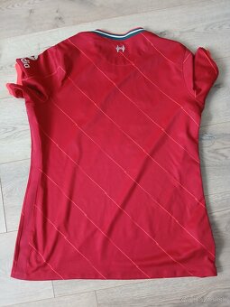 Dres FC Liverpool - 4