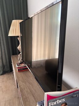 LG Smart TV - 4