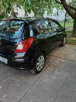 Opel Corsa - 4