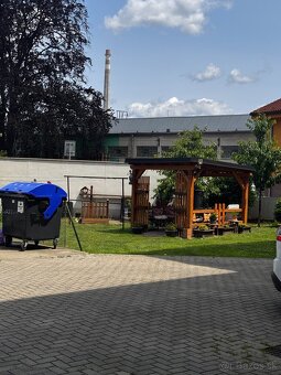 Na predaj veľký2-izbový byt s parkovacím státim v Trenčíne - 4