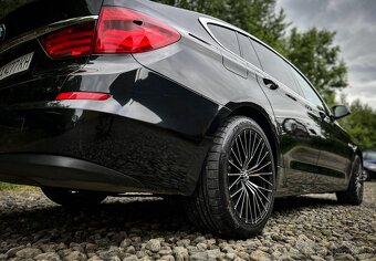 BMW 5 GT - 4