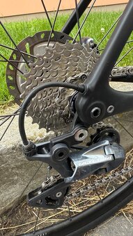 Predám cestný bicykel Specialized Tarmac SL6 Comp Disc 2019 - 4