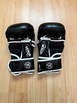 MMA rukavice VENUM Challenger sparing - black - 4