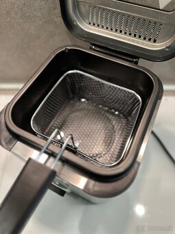 Fritéza Rohnson R-284 (1,5 l) – stav novej - 4