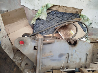 Hydraulické kladivo HRK 2000 - 4