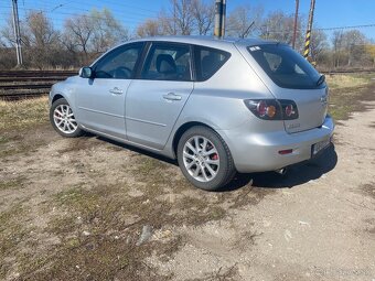 MAZDA 3 2.0 110kw - 4