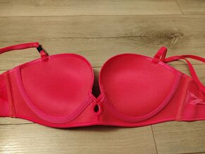 Victoria secret 34C - 4
