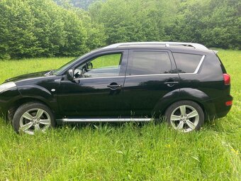 Peugeot 4007 - 4